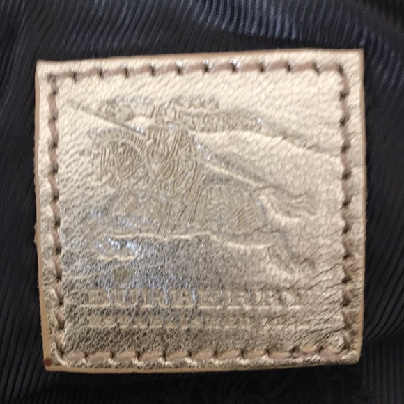 Burberry Clutch - Picture 4 of 8
